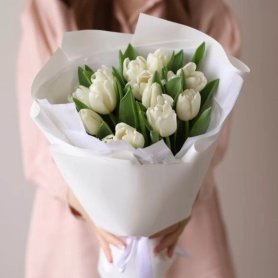 Букет «белые невесомости» от интернет-магазина «Космея» в Южно-Сахалинске